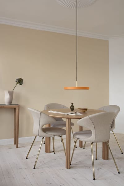 UMAGE LED hanglamp Asteria Medium, oranje/messing, Ø 43 cm