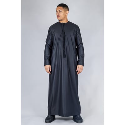 Heren zwarte Thobe Emirati islamitische Jubba Robe Eid Tassel Slim Fit