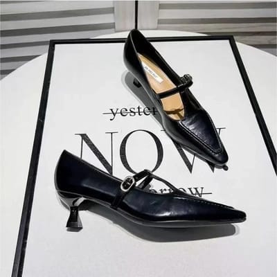 Retro Puntige Neus Gesp Hak Enkelschoenen Mode Effen Kleur Damesschoenen Middelhoge Hakken Laag Uitgesneden Casual Mujer 40 zwart