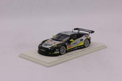 Porsche 911 RSR (991) Proton Competition #93 Le Mans 2017 - 1:43 - Spark