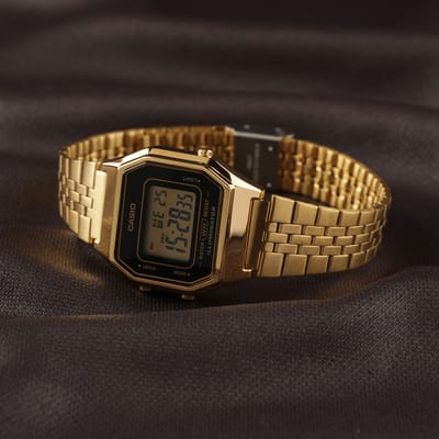 Casio Vintage Iconic LA680WEGA-1ER Dameshorloge 28,6 mm - Goudkleurig