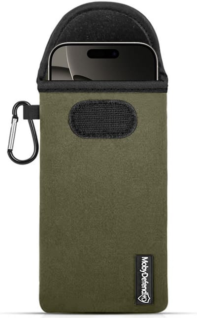 MobyDefend Hoesje - Geschikt voor iPhone 16 Pro - Neopreen Pouch Met Karabijnhaak - Insteek - Riemlus - Groen