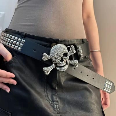 Gotische Schedel Strass Gesp Riem - Stijlvolle Subcultuur Punk Klinknagel Hip-Hop Rock Riemen Accessoire Casual Dagelijks ,Voor Mannen Vrouwen 105cm zwart