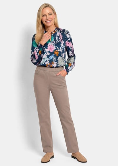 Jeans VERA met elastische tailleband en wijde pijpen - taupe - Gr. 19 van Goldner Fashion