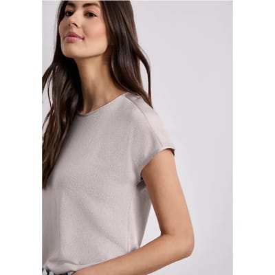 Shirt met boothals en schouderdetails