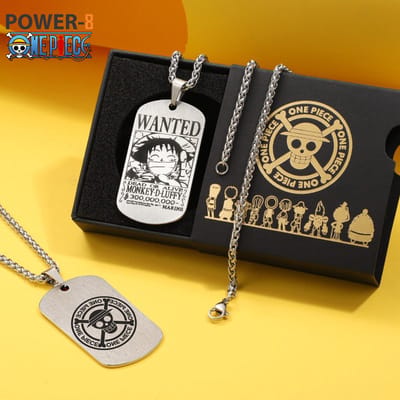 Power-8® Anime ketting: One Piece Manga Design - luffy wanted met cadeau doos - ketting met hanger -piraten ketting- Unisex Anime Figuur Merchandise voor Heren, Dames, Jongens en Meisjes - one piece merchandise - cadeau tips - kerstcadeau