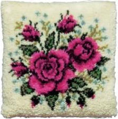 Pako Smyrna knoop kussen - rode rozen borduurpakket - geprint stramien -013.065 - DIY kit