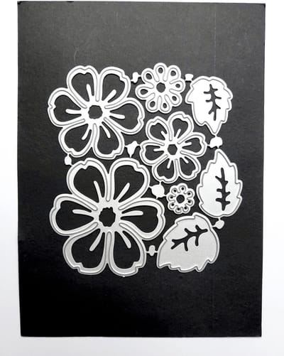 Metalen Stansmallen - Ambachtelijke Bloemvormen - Kaarten Maken - Gedetailleerde Bloemblaadjes - 104 x 10 cm - Metaal