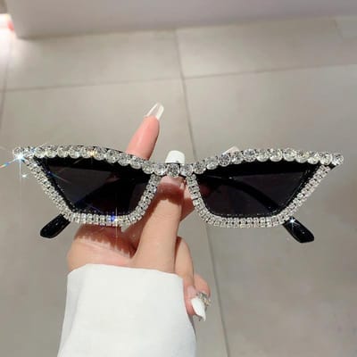 Vintage Designer Kattenoog Zonnebril Dames Luxe Diamant Strass Kristal Tinten Punk Vrouwen Mode