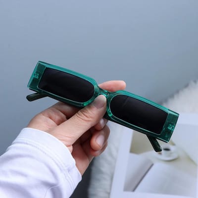Retro Stijl Rechthoekige Zonnebril voor Vrouwen en Mannen Vintage Stijl Klein Montuur Zonnebril Hip Hop Zonnebril Stijlvolle Zonnebril UV400 1PC
