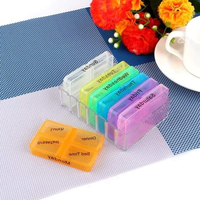 Weekly Pill Organizer voor Dagelijkse Medicatie - Tabletten, Vitaminen en Visolie Opbergdoos met 7 Compartimenten, Ideaal voor Gezondheidsbewustzijn en Organisatie