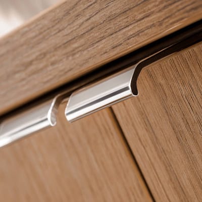 Wastafelonderkast met wastafel Newport met deuren 71,5x60,4x40 cm eikenkleurig [en.casa]