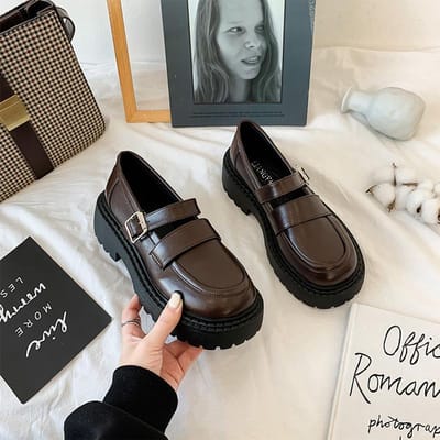 Schoenen met dikke zool en sponszool Japanse Jk kleine leren schoenen dames zomers dunne sectie met rok retro Franse Mary Jane schoenen Britse stijl 38 bruin