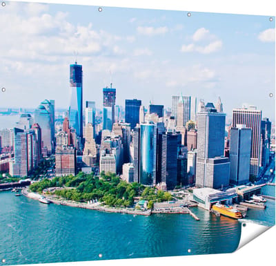 Gards Tuinposter New York Als een Eiland vanuit de Lucht - 150x120 cm - Tuindoek - Tuindecoratie - Wanddecoratie buiten - Tuinschilderij