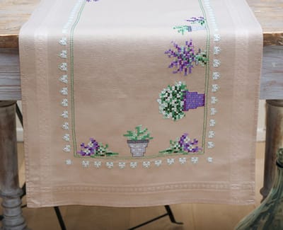 Vervaco - Loper kit - Lavendel - PN-0165726 - Borduren - Borduurpakket - Borduurpakket volwassenen - Borduurpakket kind