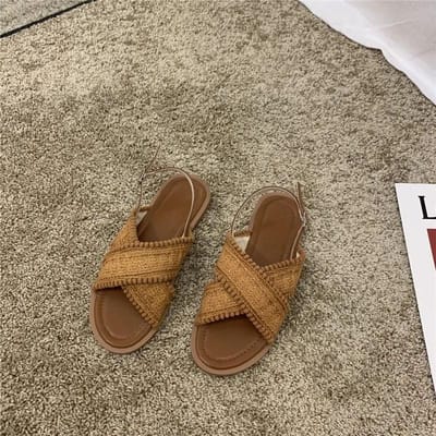 Sandales de Style Ethnique pour Femmes Été Plates Tout-aller Sandales Bohémiennes Étudiantes Sangle Croisée Chaussures Romaines Sandales de Plage Respirantes 35 marron