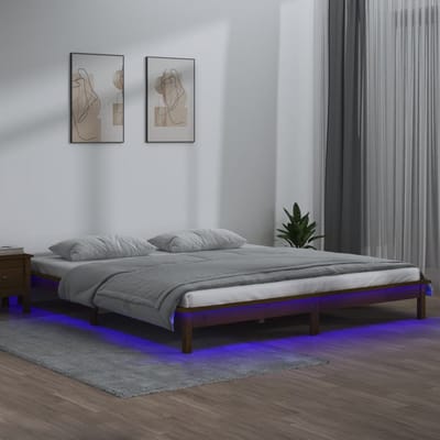 vidaXL - Bedframe - LED - massief - hout - honingbruin - 200x200 - cm
