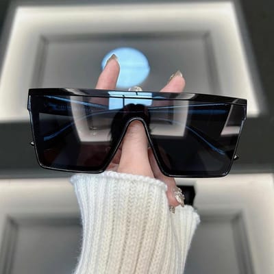 Unisex Modieuze Retro Vierkante Zonnebril, Punkstijl Gepersonaliseerd Montuur, Trendy Zonscherm Zonnebril. zwarte grijze kleur