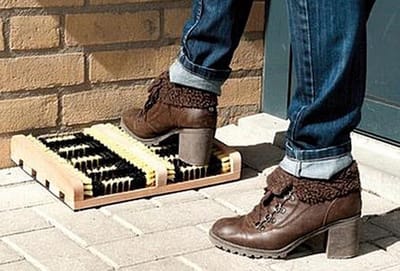 Borstelmat voor laarzen en schoenen