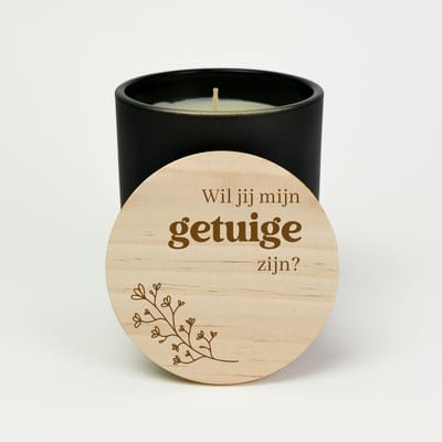 Geurkaars in glas - Getuige vragen - Wil jij mijn getuige zijn - Geurkaarsen geschenkset - Geurkaars - ZWART - Flowerdoodle gravure design