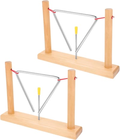 Metalen Triangel Sets - Muziekinstrumenten Percussie - Muzikale Opvoeding - Inclusief Standaard Klopper - 27.5x20.5x5cm - Beige