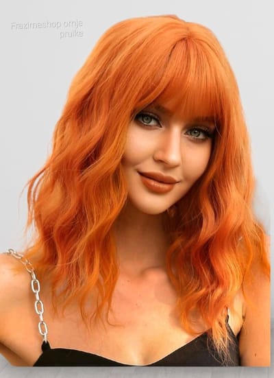 Frazimashop- Oranje Golvende Pruik Dames – 35 cm – Hittebestendig Synthetisch Haar Pruiken Dames kort Haar – Natuurlijke Look – Wasbaar Feestpruik-