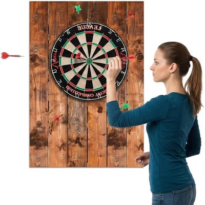 Muurbescherming voor dartbord van houtnerf, zelfklevend vilten surround, kurk-backing voor optimale wandbescherming en geluidsdemping
