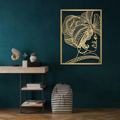 Metalen Wanddecoratie Vrouwen Gezicht – 3D Wandkunst – Goud – 50x37 cm