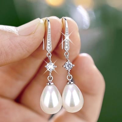 Huitan Witte Imitatie Parel Hangende Oorbellen voor Vrouwen Temperament Bruids Bruiloft Ooraccessoires Jubileumcadeau Nieuwe Sieraden brown