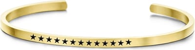 Key Moments 8KM-B00395 - Stalen open bangle met tekst - sterren - zirkonia - one-size - goudkleurig