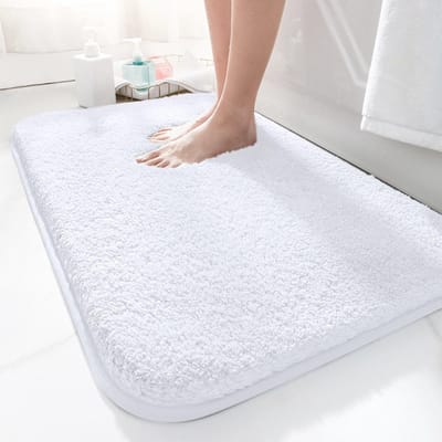 Unyqoos® Zachte en waterabsorberende badmat met antislip en hoogpolige microvezels