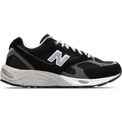 New Balance 880R Sneakers Dames - Zwart - Maat 38 - Leer