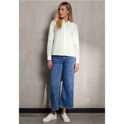 Blouse met geborduurde mouwen