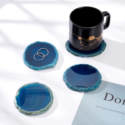 Kleine blauwe agaat onderzetters - set van 4 - 6-7,5 cm - rond - geverfd - gesneden - agaat beker mat - dranken stenen onderzetter voor salontafel - onderzetter decor - 55 mm dik