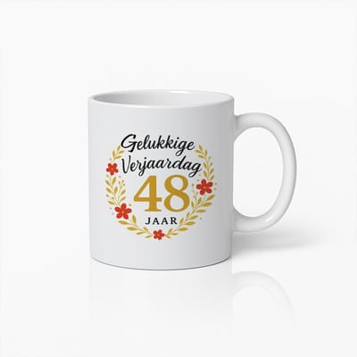 Elegante 48e Verjaardag Mok - Bloemenkrans Ontwerp Koffiebeker voor Speciale Viering