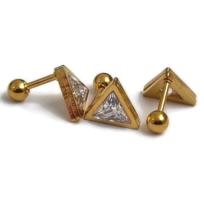 Aramat Jewels | Piercings | Helixpiercing met Driehoek Zirkonia Goudkleur | | | |6mm | Staal | Volwassenen | Verkleurd niet