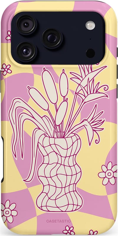 Casetastic hoesje geschikt voor Apple iPhone 17 Pro Max - MagSafe - Dubbellaagse bescherming - Bosje vol roze - Fashion Case - Beige Lila Lichtroze