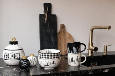 J-Line mok Kerstmis Dolomiet - keramiek - wit/zwart - 2 stuks