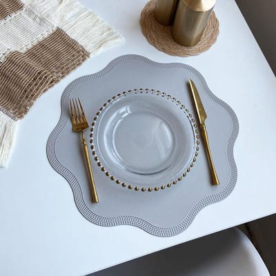 Eettafelmat Placemat Tafel Siliconen Tafelmat Tapijt Ondergrond op de Tafel Sieraden Geëmbosseerd Leer Placemats Rond 1PCS