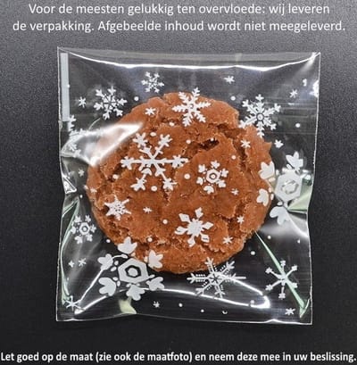 50x Transparante Uitdeelzakjes Sneeuw Design 7 x 7 cm met plakstrip - Cellofaan Plastic Traktatie Kado Zakjes - Snoepzakjes - Koekzakjes - Koekje - Cookie Bags - Sneeuw - Kerst - Christmas - Snowflake - Sneeuwvlok