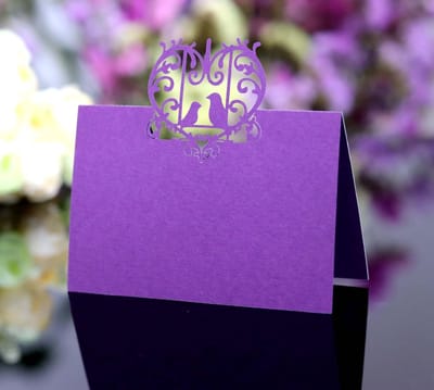 Dailygoods- Bruiloftstafelkaarten 100 stuks - Parelmoerpapier - Lasergesneden Naamplaatje - Tafeldecoratie - Duurzaam - 12 x 9 cm - Plaatskaarten