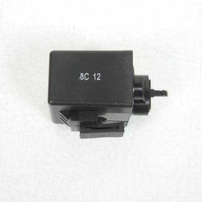 Centrale clignotante origine pour Scooter Peugeot 200 BELVILLE 2017 à 2020 804015 / 38300-ZBC-0001 / ZBC Neuf