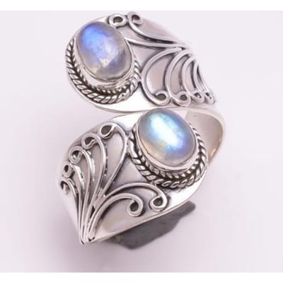 1 stks Vintage Stijl Maansteen Ring Vrouwelijk Verstelbaar Overdreven Gesneden Punk Stijl Ringen Voor Vrouwen Vintage Cadeaus Resizable wit