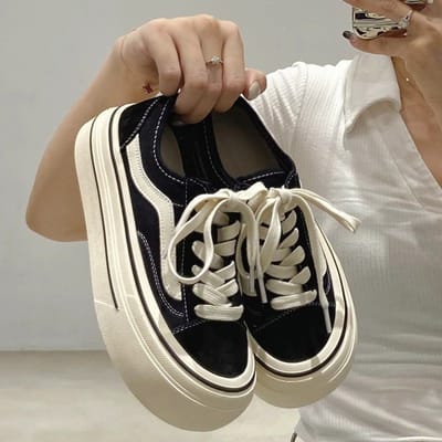 Niche Casual Instappers Zomer Nieuw Kleine Witte Schoenen Lelijk Schattig Grote Hoofd Schoenen Veelzijdig Klassiek Platform Canvas Schoenen Dames 38 zwart