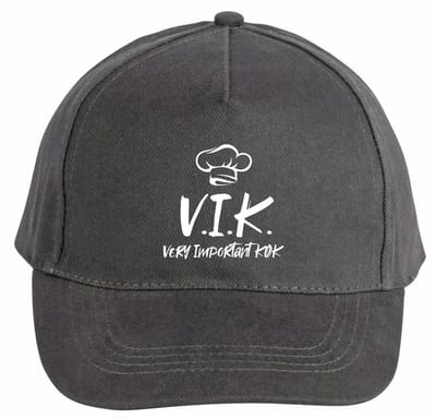 Mijncadeautje - 5 panel - Cap - Verstelbaar - Pet van 100% dik geborsteld katoen- unisex - opdruk wit - V.I.K. Very important Kok - chique grijs