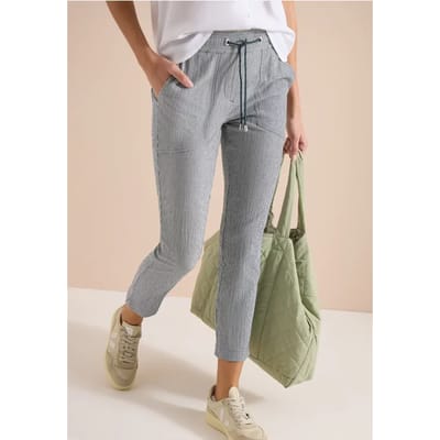 Slim legs broek in seersucker kwaliteit