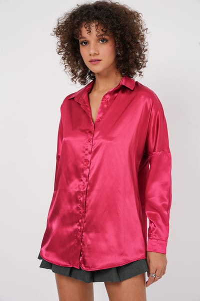 Oversized Satijnen Knopenblouse