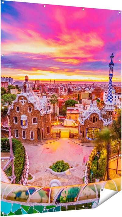 Gards Tuinposter Park G�ell Uitzicht op Barcelona - 120x180 cm - Tuindoek - Tuindecoratie - Wanddecoratie buiten - Tuinschilderij