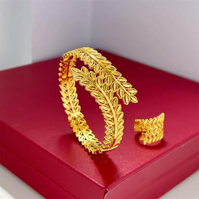 Dubai Goudkleurige Sieradensets Voor Vrouwen Prachtige Blad Brede Armband & Ring 2 Delige Set Bruiloft Bruids Accessoires yellow