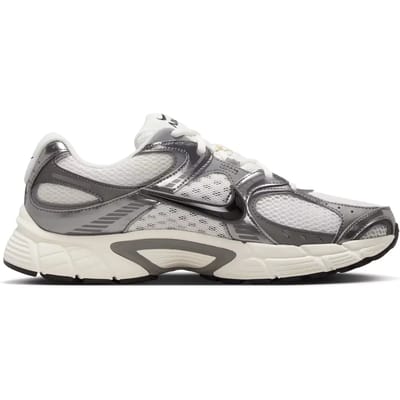 Adidas schoenen met ademend mesh bovenwerk Nike V5 RNR